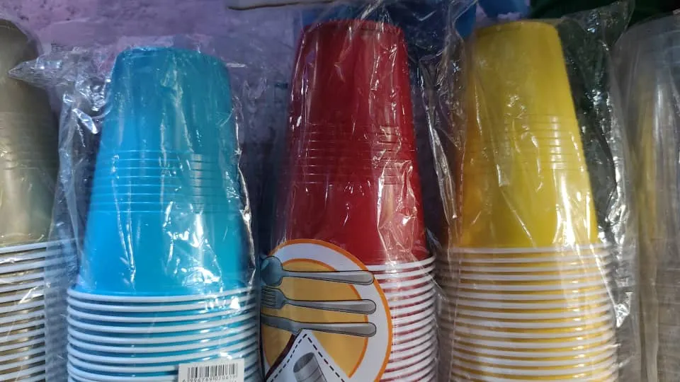 Gobelets Plastique Colorés